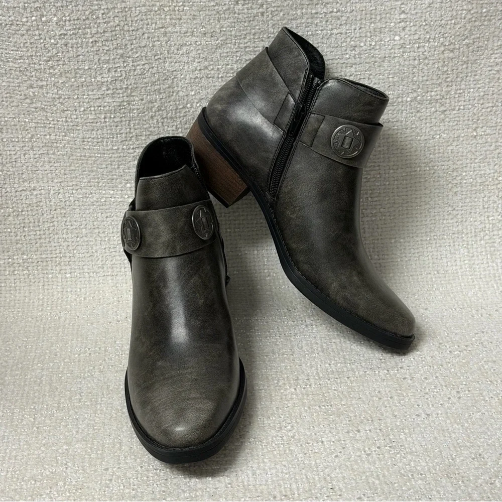 FRYE AND CO. Helia Stacked Heel Charcoal Ankle Boots Sz 9